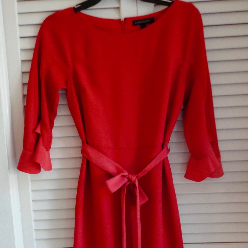 Banana Republic Red Sheath Dress Flutter Sleeve O